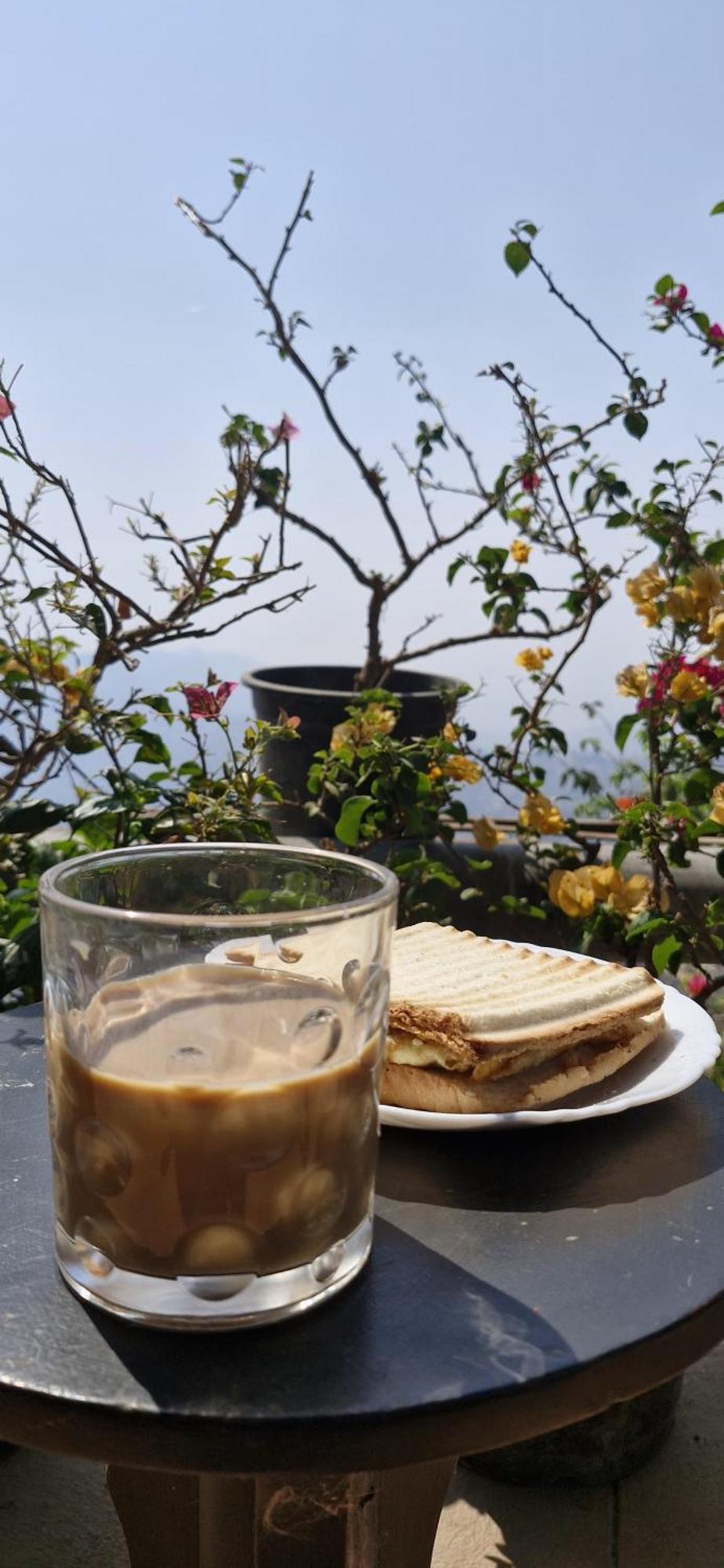 Dormitories/Hosteller, Giftland Homestay Āīzawl 외부 사진